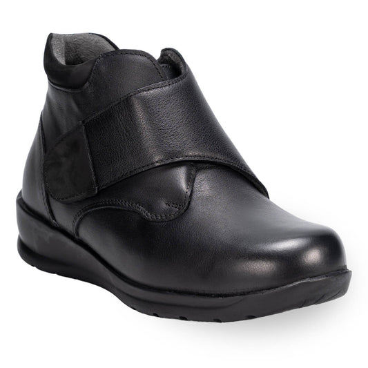 CRUZ WOMEN BOOTS
